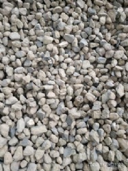 Refractory grade bauxite